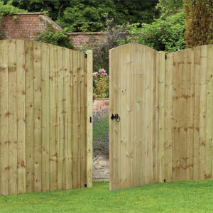 Homebase garden shop gates