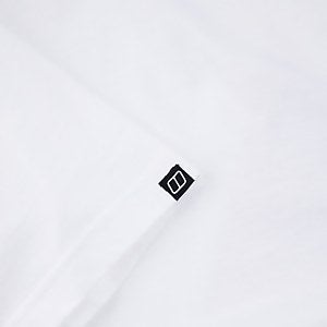 Men's Modern Mountain T-Shirt - White