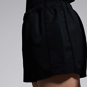 Womens Advantage Shorts Black