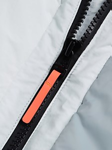 Women's Nelien Short Insulated Jacket - White / Grey