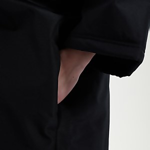 Thermal Dry Change Bademantel für Erwachsene in Schwarz/Grün