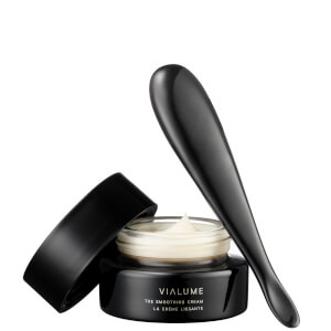 フェイスクリーム SUQQU VIALUME THE SMOOTHING CREAM 15g SUQQU Vialume The Smoothing Cream 15g | Cult Beauty