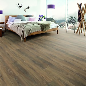 EGGER HOME Toscolano Tobacco 10mm Laminate Flooring Sample