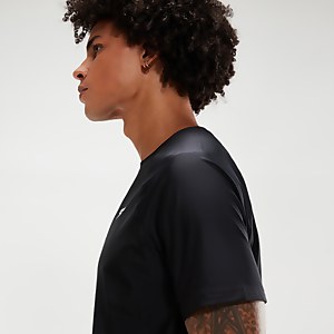 Men's Essential Short Sleeve Swim Top Black