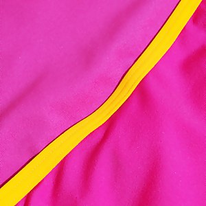 Club Training Fester V-Rückenausschnitt-Badeanzug für Damen Violett/Mango