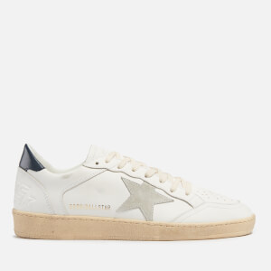 Trainers with discount stars on them