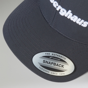 Unisex Logo Recognition Trucker Cap Grau
