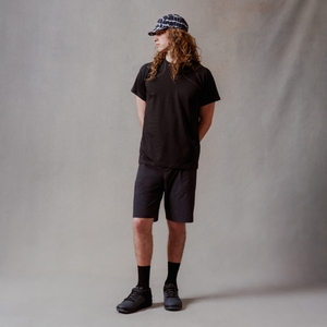 Unisex Corner Short (Liner/Chamois) Black - L