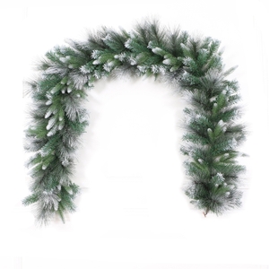 Luxury Mixed Needle White Tipped Christmas Wreath 50cm Homebase