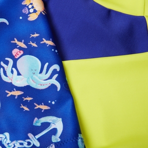 Jungen Set mit kurzärmeligen Rash-Top und Digital-Print Blau