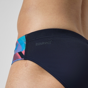 Herren Badeshorts mit digitalem Allover-Print, 7cm Marineblau/Rot