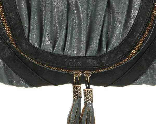Max C London chain handle tassle shoulder bag 