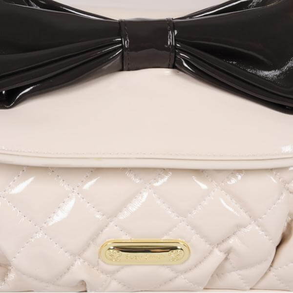 Suzy Smith Quilted Bow Detail Grab Bag- cream 