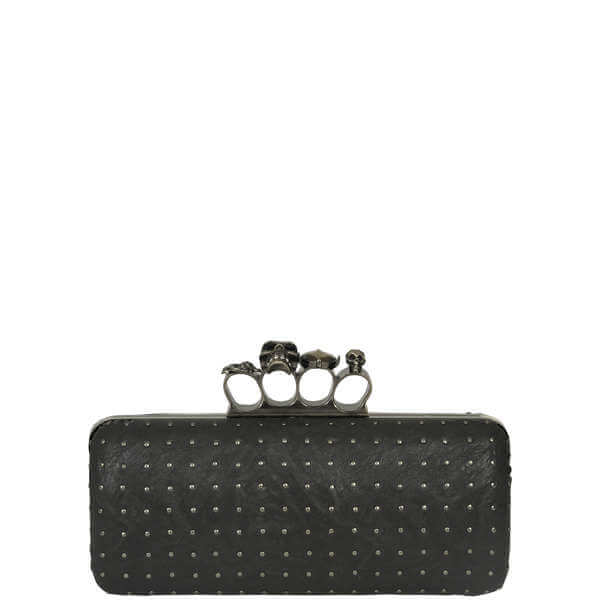 Knuckle clearance clutch bag