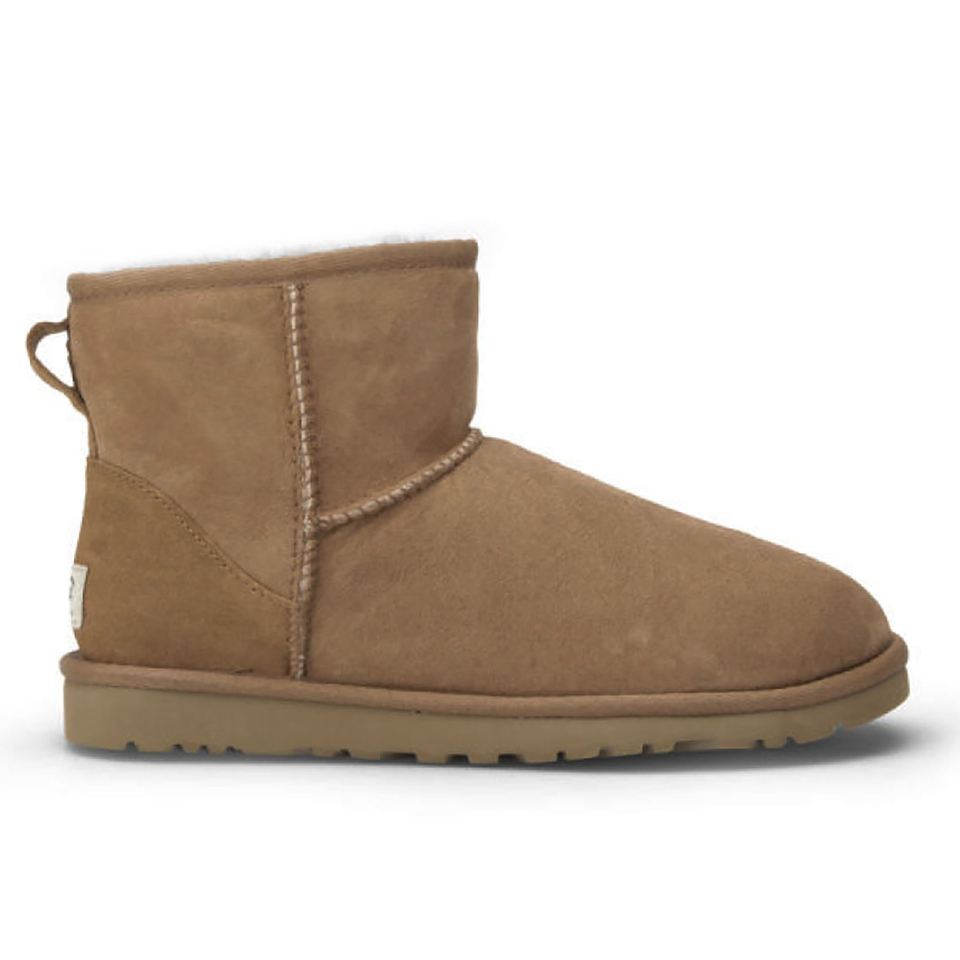 UGG Women's Classic Mini Sheepskin Boots - Chestnut