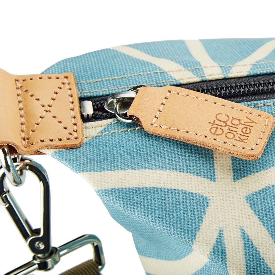 Etc by Orla Kiely Women's Giant Linear Stem Zip Holdall - Sky Blue