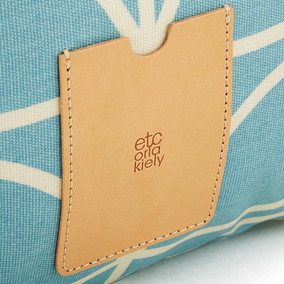 Etc by Orla Kiely Women's Giant Linear Stem Zip Shopper Bag - Sky Blue