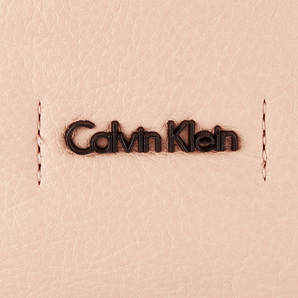 Calvin Klein Women's Stef Small Hobo Bag - Frappe/Emberglow