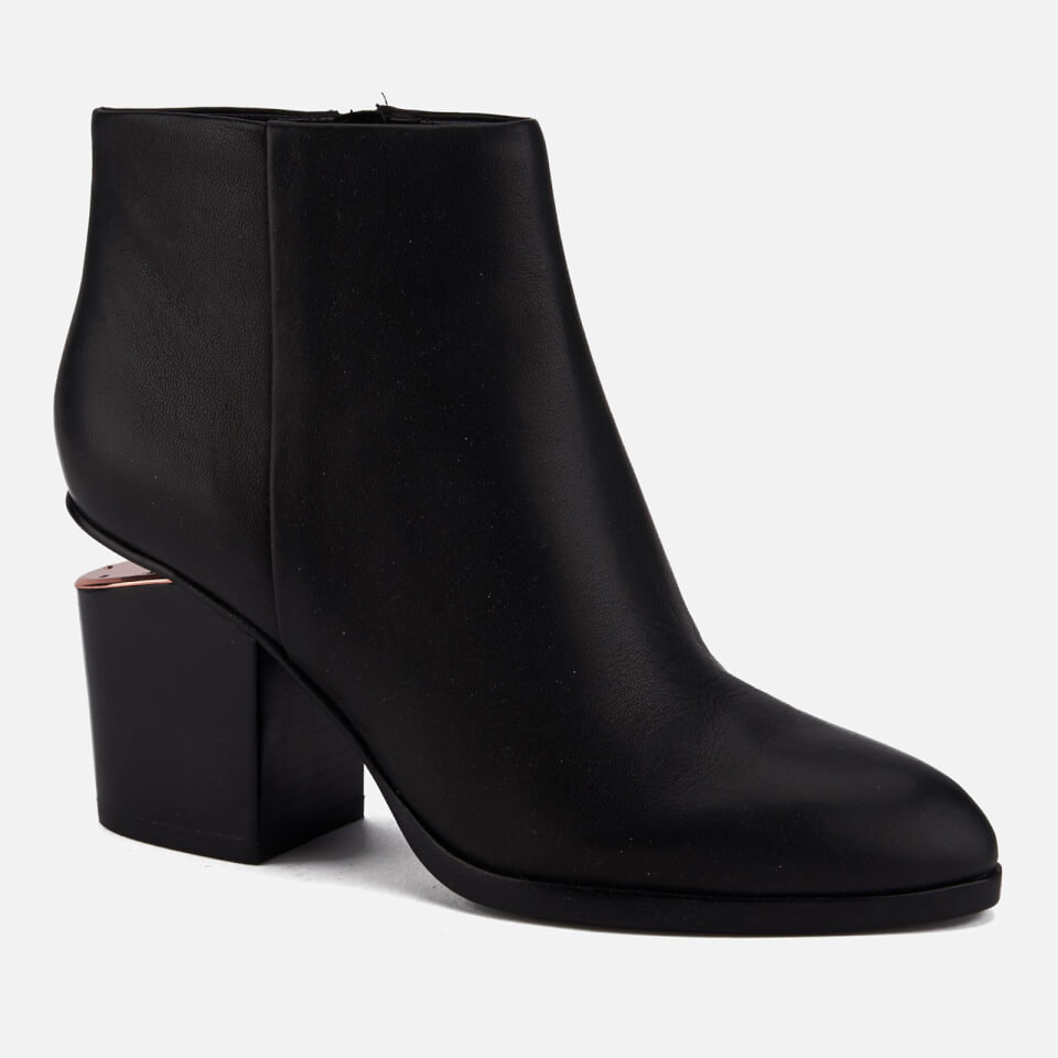 Wang gabi boot hot sale