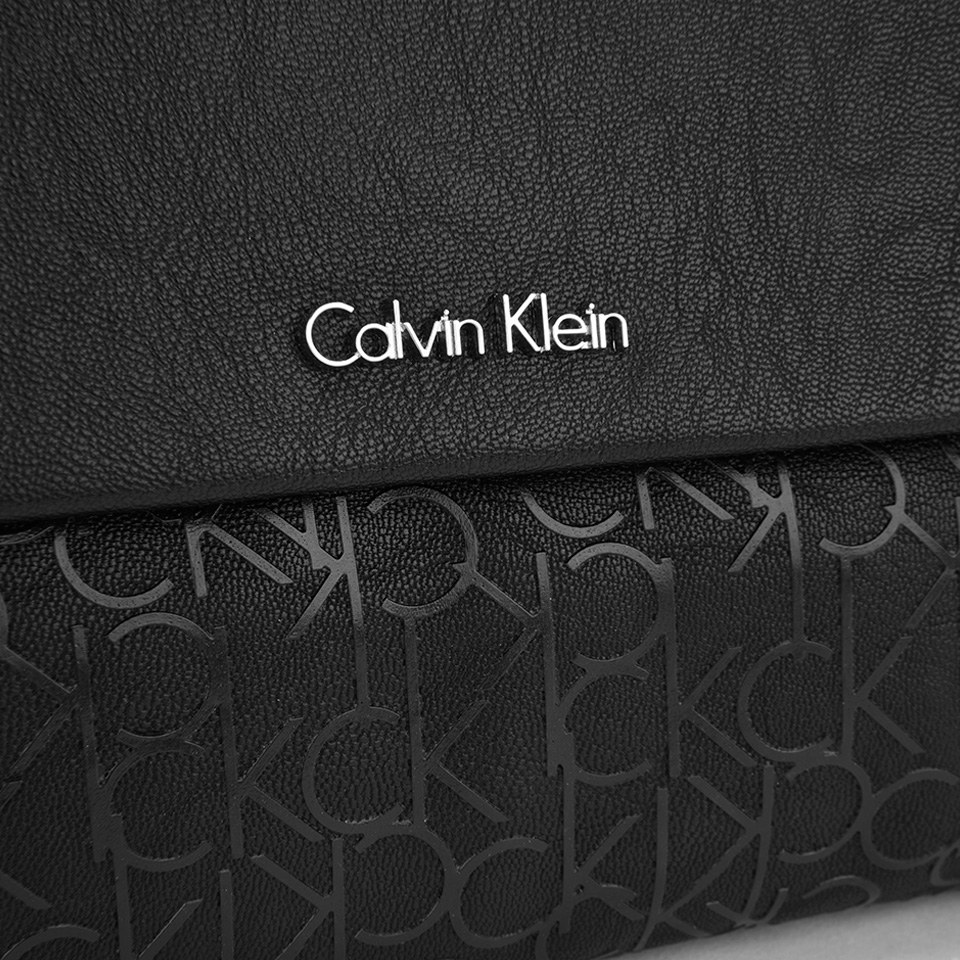 Calvin Klein Maddie Clutch Bag - Black