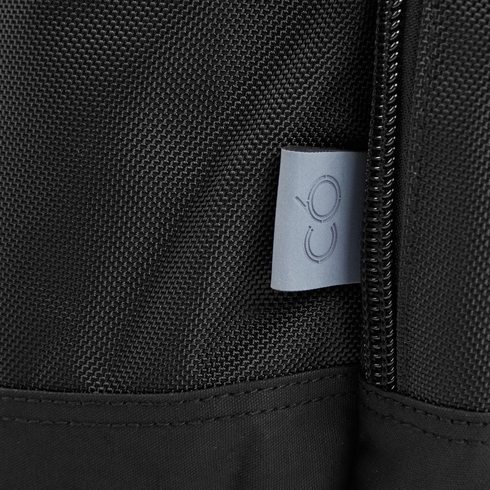 C6 Men's Slim Backpack - Black Nylon