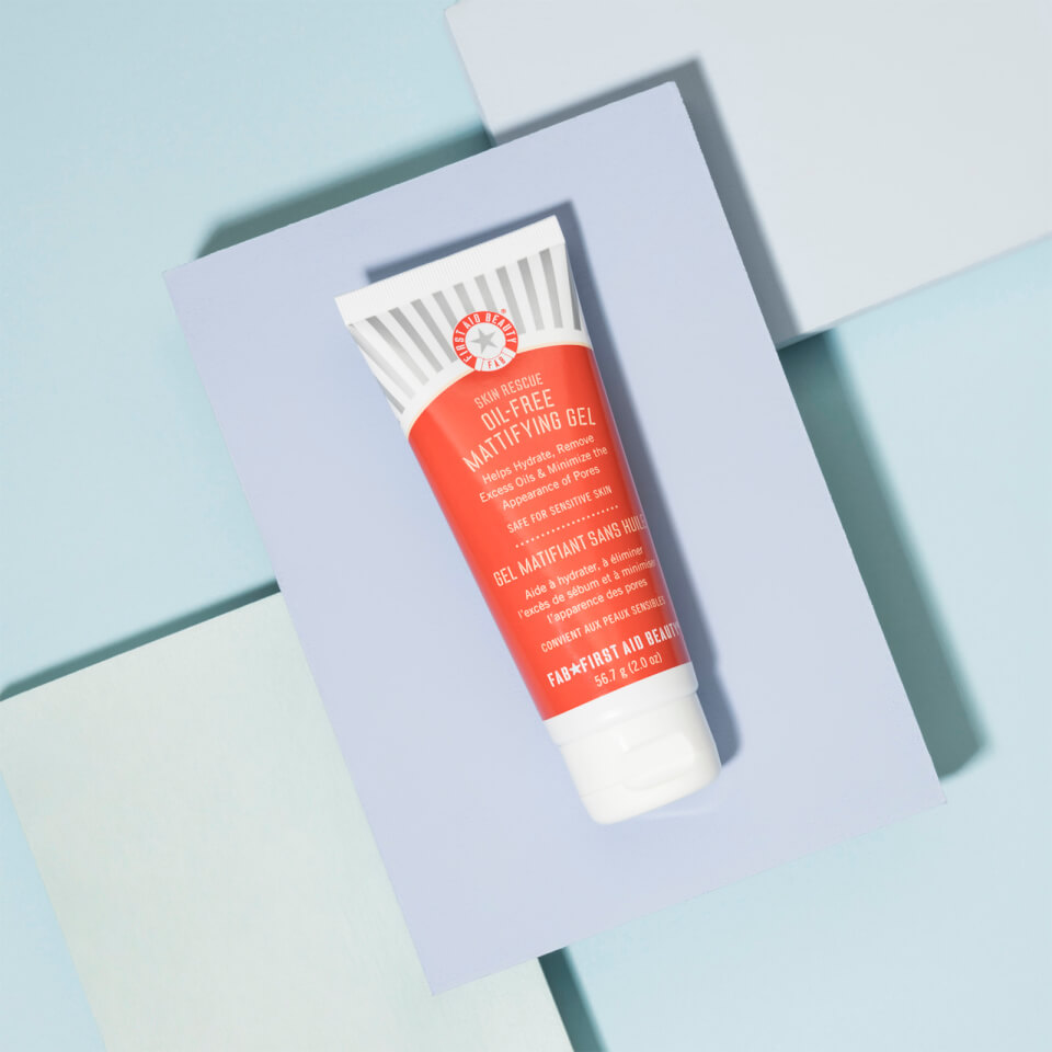 First Aid Beauty Skin Rescue Oil Free Mattifying Gel