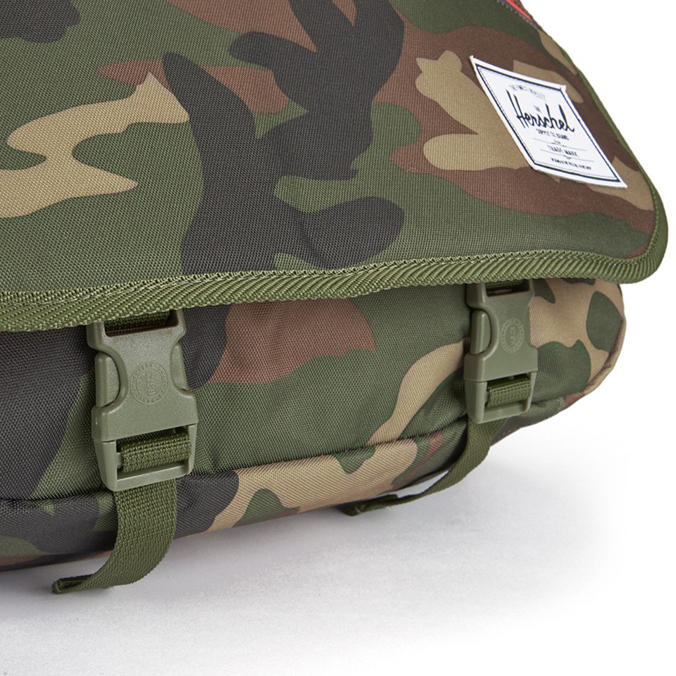 Herschel Supply Co. Pop Quiz Messenger Bag - Woodland Camo