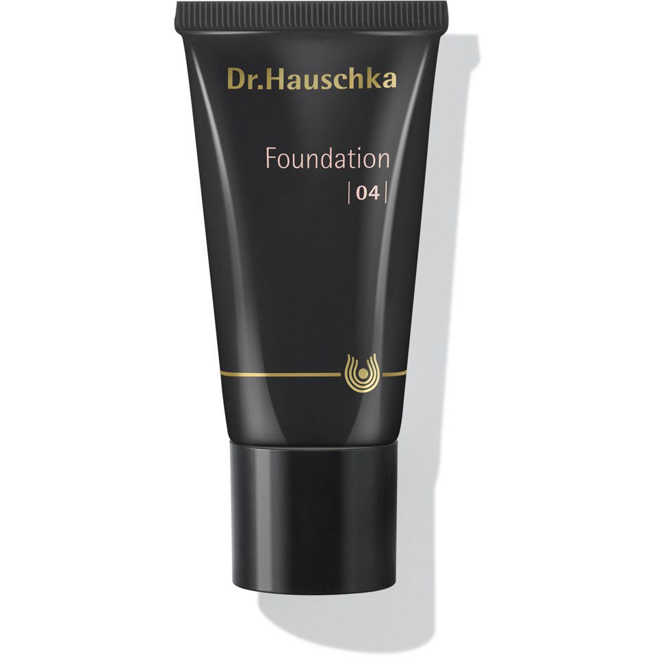 Base de maquillaje de Dr. Hauschka 04 - Hazelnut