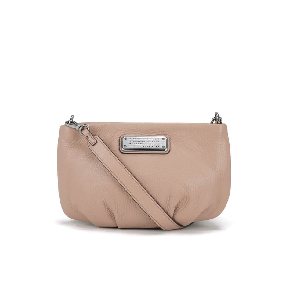 Marc by Marc Jacobs Women s New Q Percy Cross Body Bag Nude Coggles
