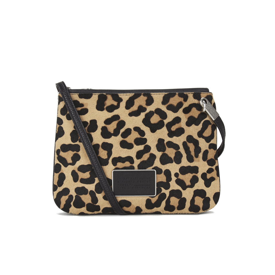 Marc by Marc Jacobs Women s Ligero Leopard Double Percy Cross Body Bag Leopard Coggles