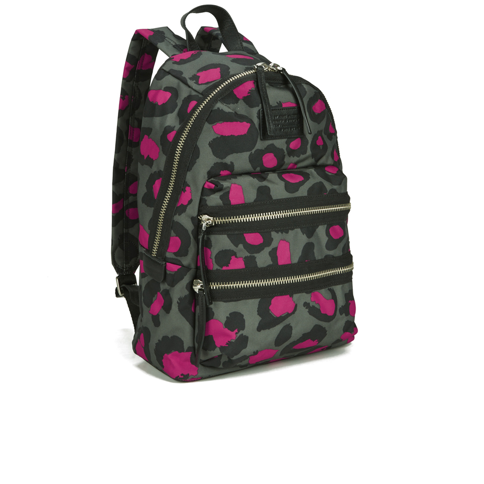 レビュー高評価の商品!の商品をすべて Marc by Marc Jacobs Women's Domo Arigato Printed Leopard バッグ