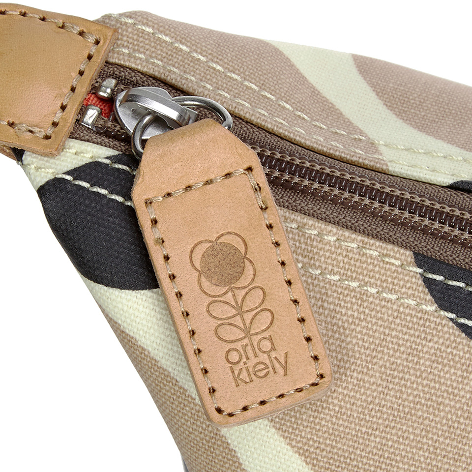 Orla Kiely Women's Stem Zip Shopper Tote Bag - Nude