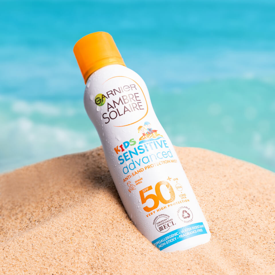 Garnier Ambre Solaire Kids Sensitive Anti-Sand Sun Cream Spray SPF 50+ 200ml