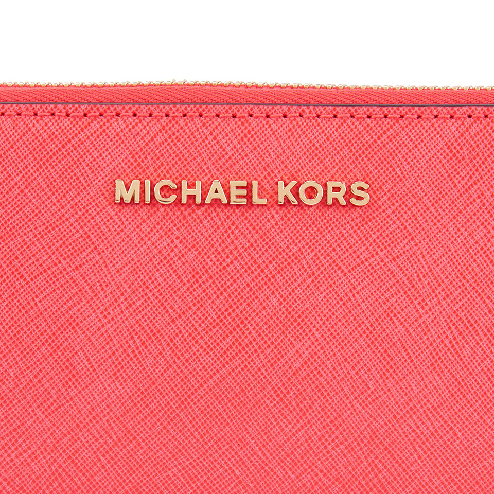 MICHAEL MICHAEL KORS Women's Jet Set Phone Purse - Coral Reef