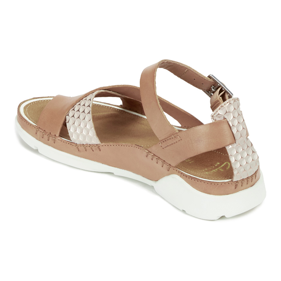 Clarks Women s Tri Ariana Leather Strappy Sandals Tan Combi Allsole