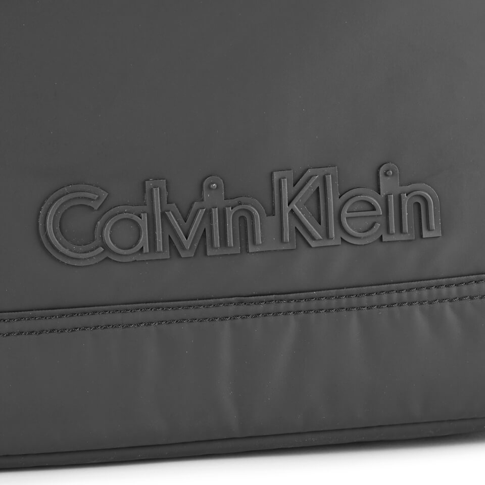 Calvin Klein Men's Metro Backpack - Black