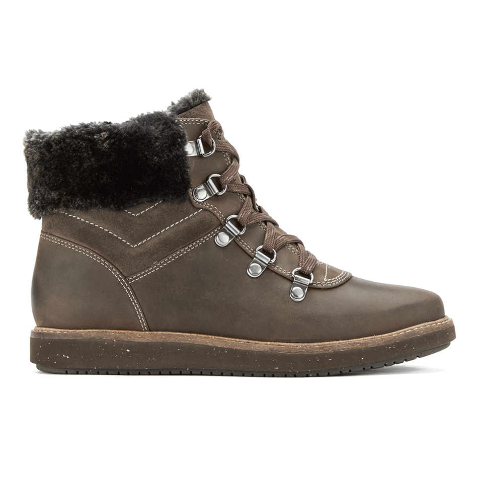 Clarks glick clarmont boots 2025