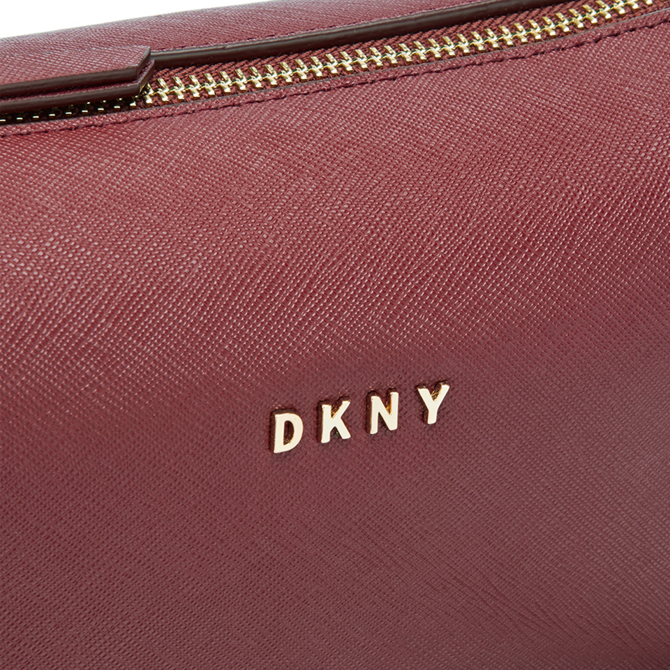 DKNY Women's Bryant Park Square Crossbody Bag - Scarlet