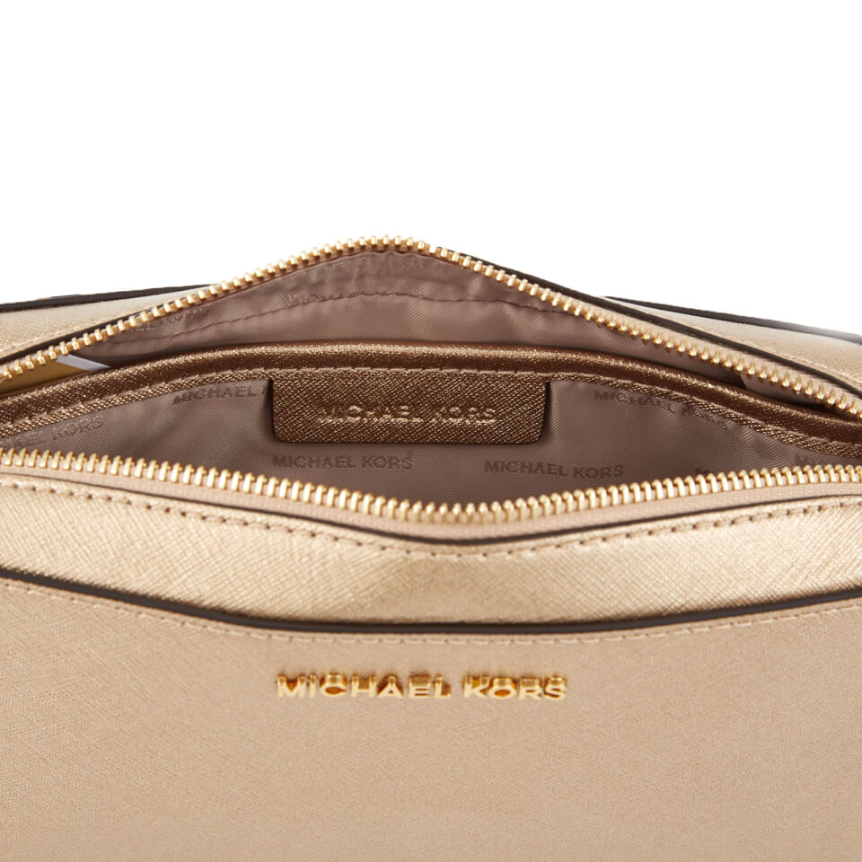 MICHAEL MICHAEL KORS Women's Jet Set Travel Medium East West Cross Body Bag - Pale Gold