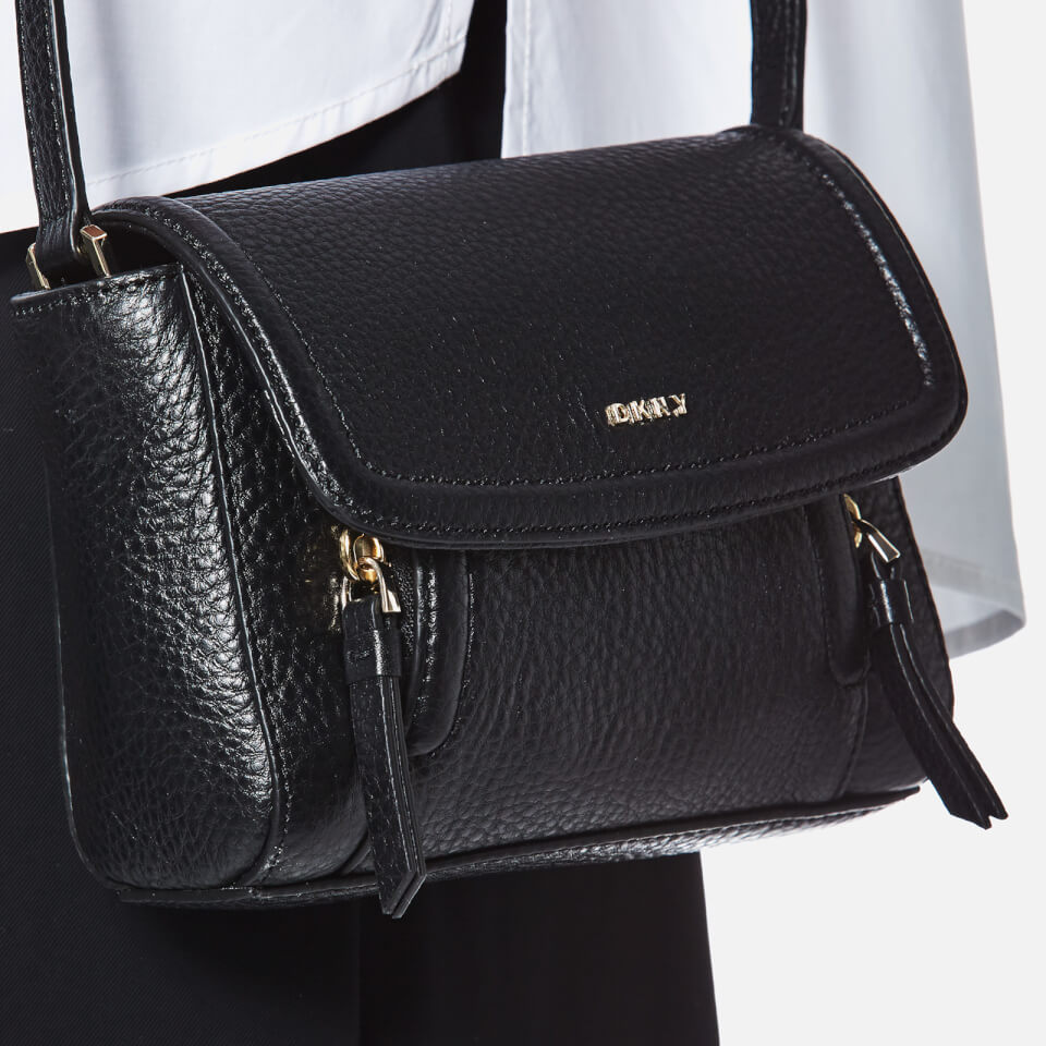 DKNY Women's Chelsea Vintage Mini Messenger Bag - Black