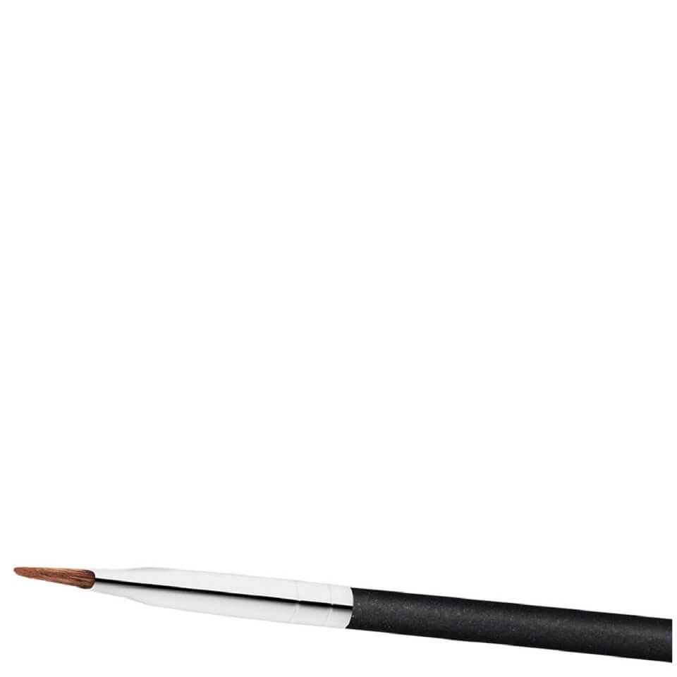 MAC 266SH Small Angle Brush