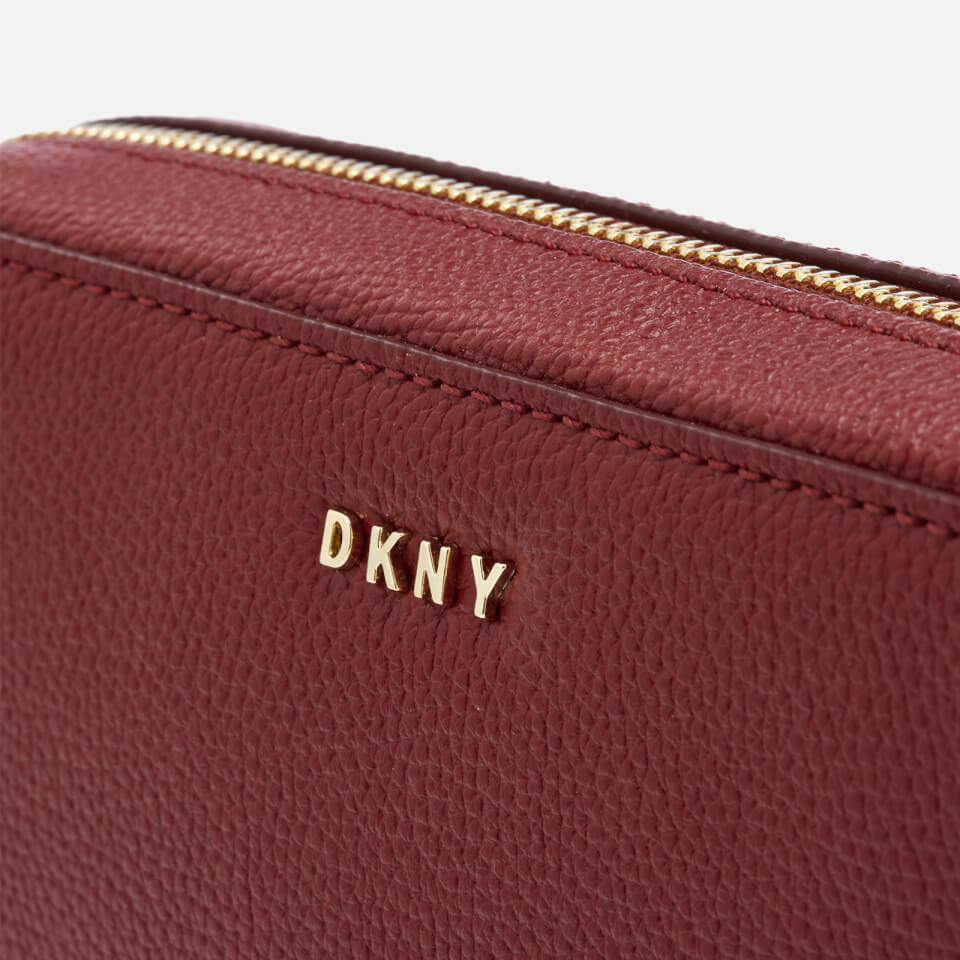 DKNY Women's Chelsea Pebbled Small Leather Top Zip Cross Body Bag - Scarlet