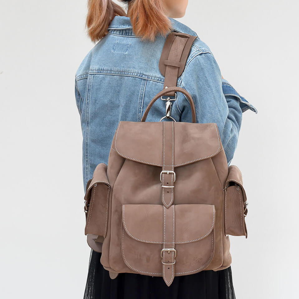 Grafea Women's Medium Nubuck Backpack - Mocha