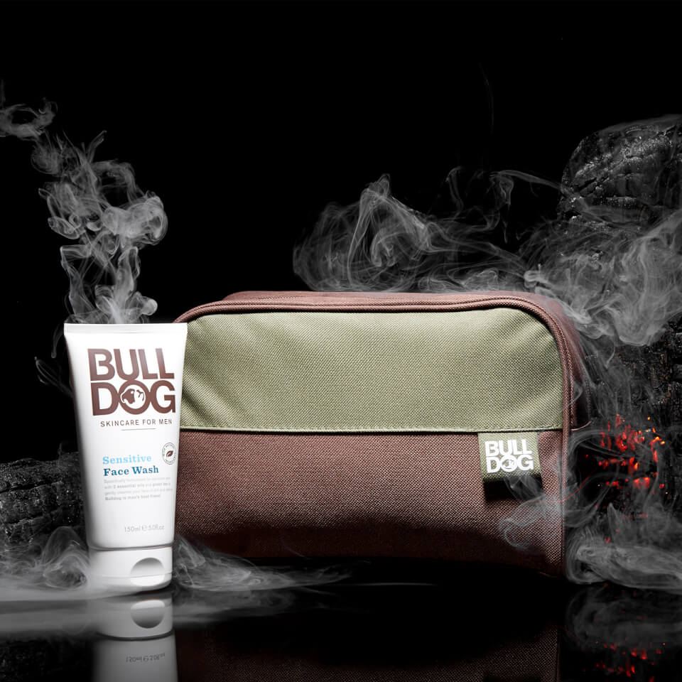 Bulldog Sensitive Face Wash & Wash Bag Set