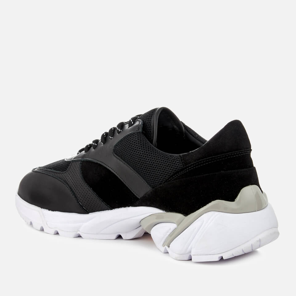 Axel arigato tech runner black store