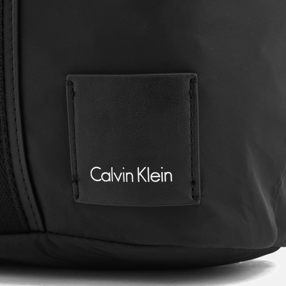 Calvin Klein Women's Fluid Large Shopper Bag - Black