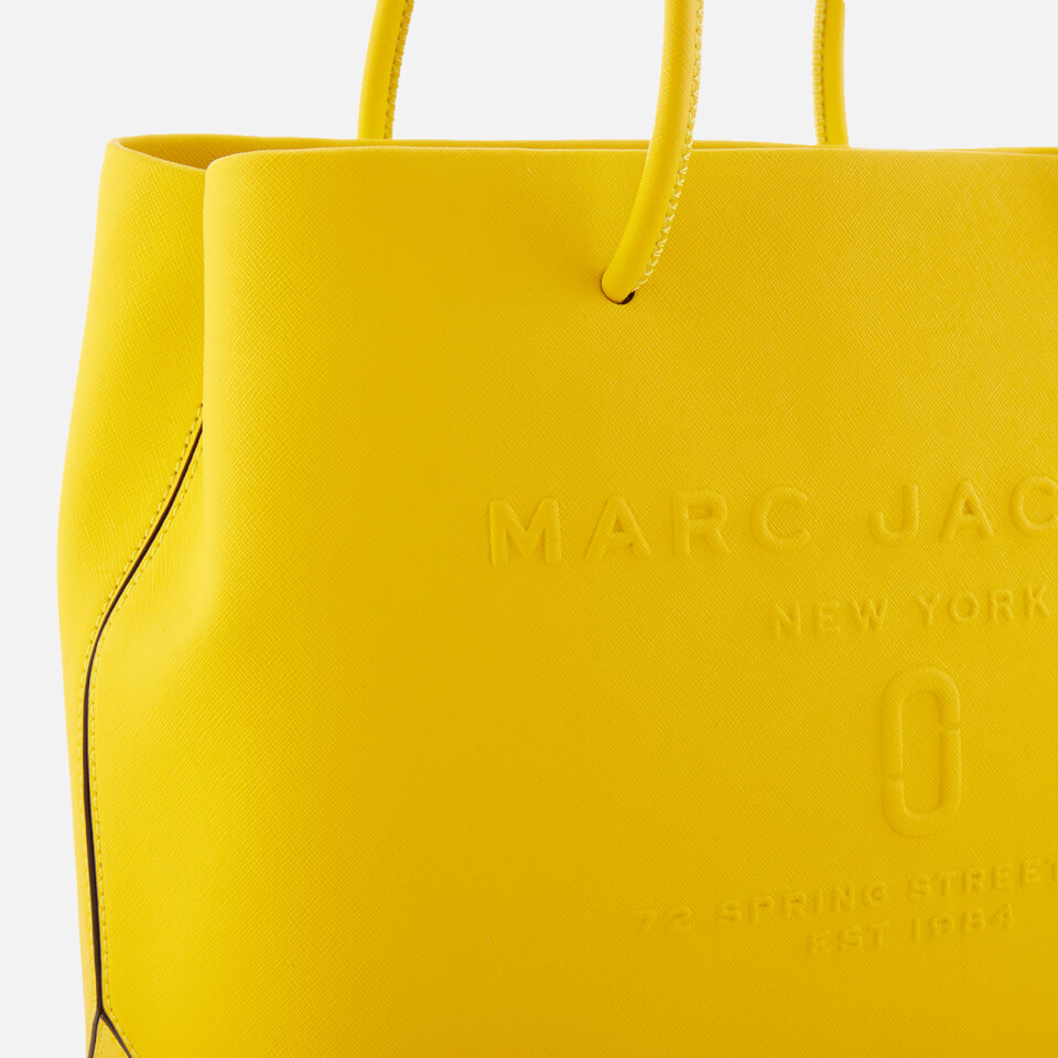 Marc Jacobs Women's East West Logo Tote Bag - Sunshine