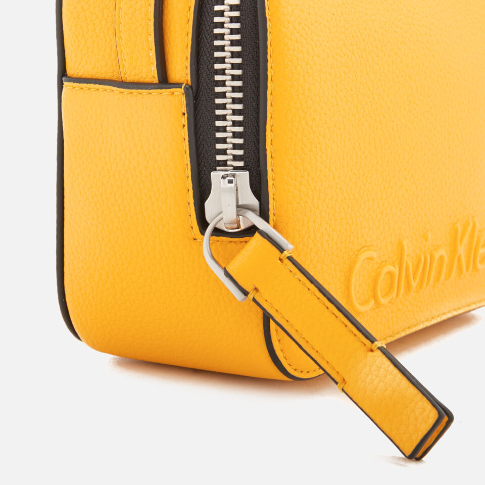Calvin Klein Women's Edge Small Cross Body Bag - Sunflower
