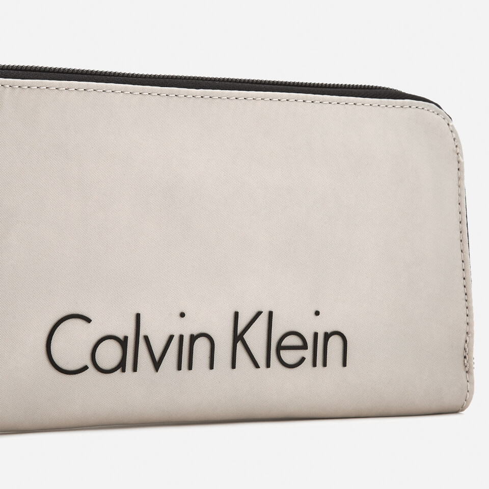 Calvin Klein Women's City Nylon Pouch - Cement