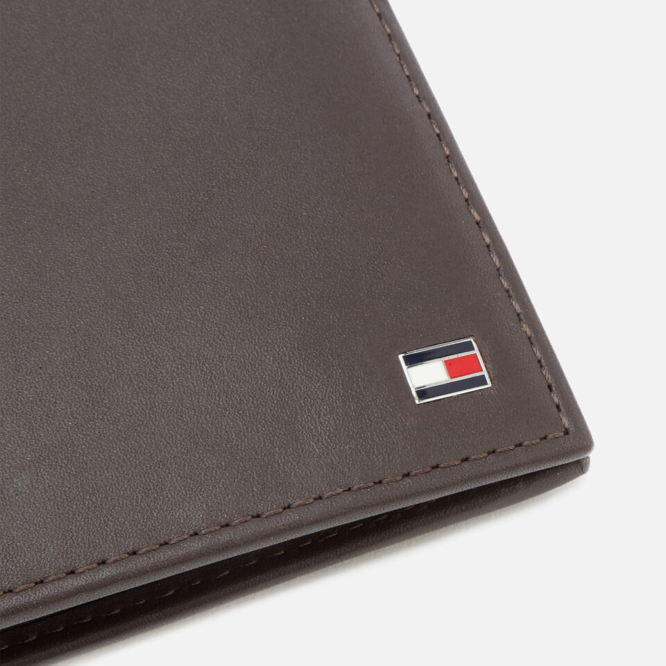 Tommy Hilfiger Men's Eton Credit Card Flap and Coin Wallet - Brown